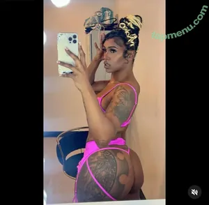 RaddandBoujee_ nude photo #0001