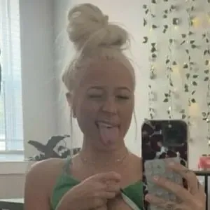 Raeleefox / raelee.fox nude photo #0008