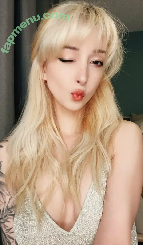raeniico nude photo #0010 (veryrarenico)