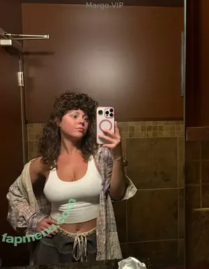 Rahyndee James / rahyndee_james / rahyndeejames nude photo #0001