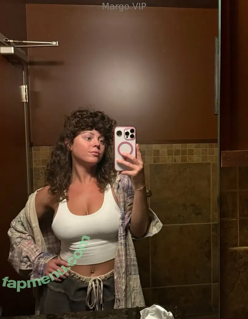 Rahyndee James nude photo #0001 (rahyndee_james / rahyndeejames)