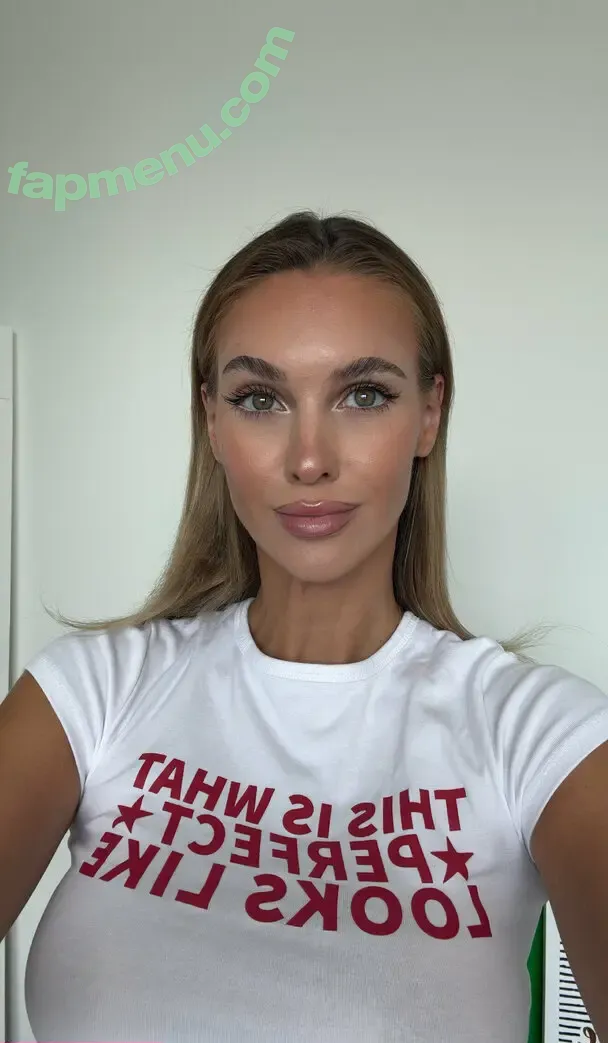rajekveronika nude photo #0003 (veronikarajek)