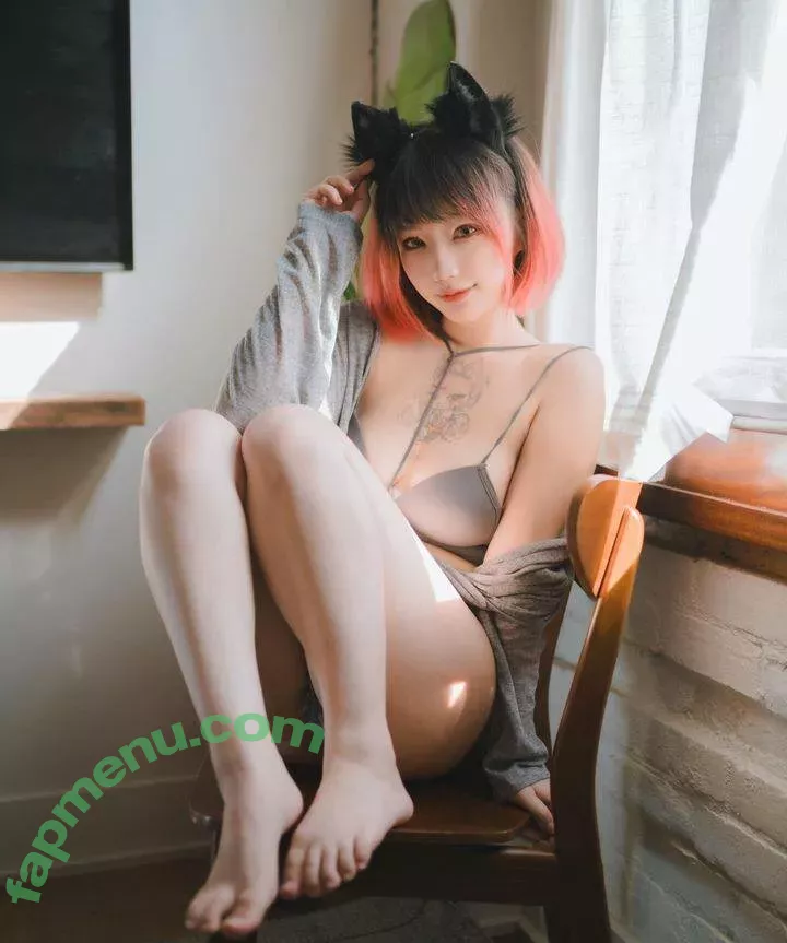 Rakukoooo nude photo #0033 (rakukoo)