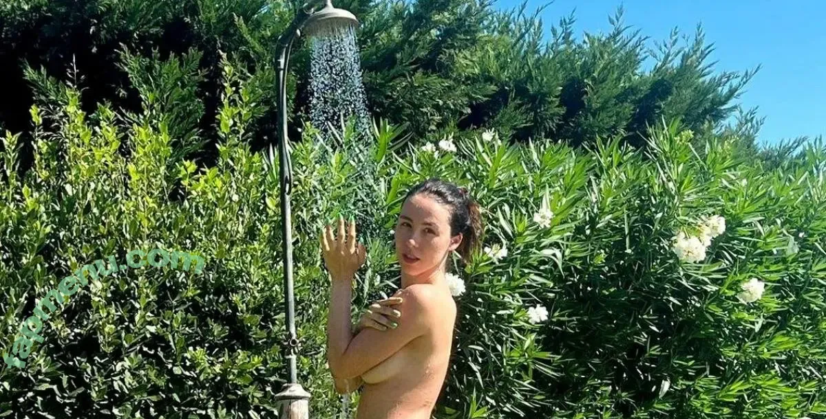 Ramazzotti nude photo #0003 (Ramazzotti)