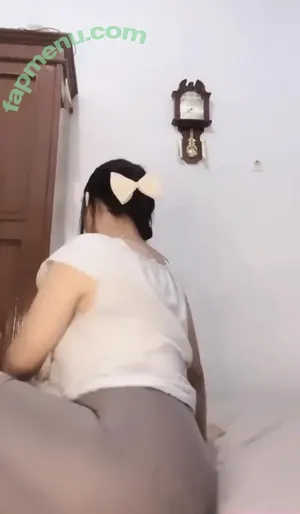  nude photo #0001