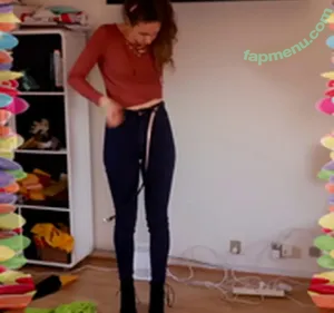 Rapunzel ASMR / rapunzel1333 / rapunzelsasmr nude photo #0020