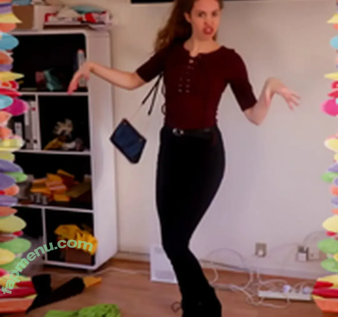 Rapunzel ASMR nude photo #0010 (rapunzel1333 / rapunzelsasmr)