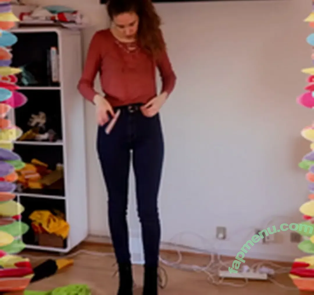 Rapunzel ASMR nude photo #0017 (rapunzel1333 / rapunzelsasmr)