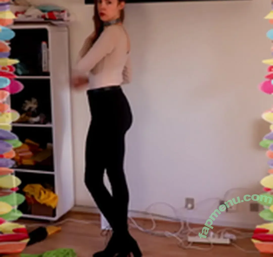 Rapunzel ASMR nude photo #0018 (rapunzel1333 / rapunzelsasmr)