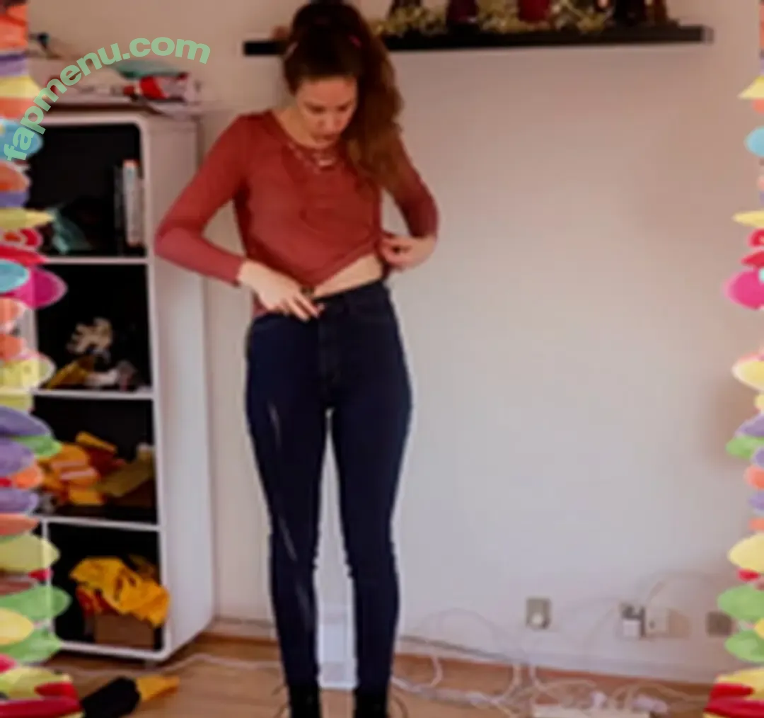 Rapunzel ASMR nude photo #0022 (rapunzel1333 / rapunzelsasmr)
