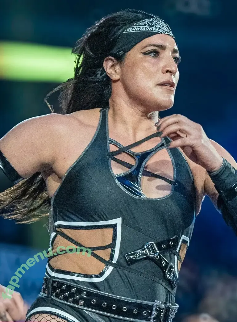 Raquel Rodriguez nude photo #0294 (WWE / drkheartless_error / raquelwwe)