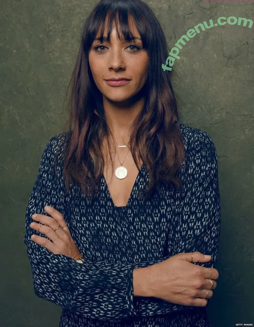 Rashida Jones nude photo #0114 (rashidajones)