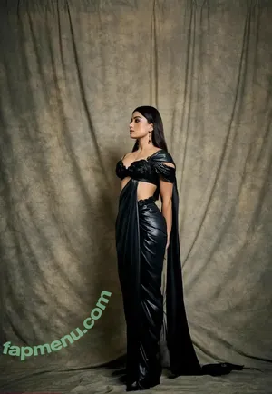 Rashmika Mandanna / rashmika_mandanna nude photo #0044