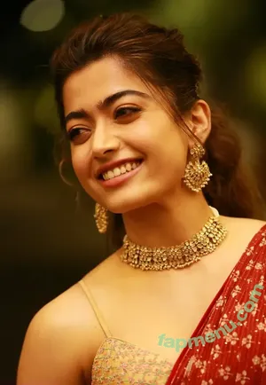 Rashmika Mandanna / rashmika_mandanna nude photo #0076