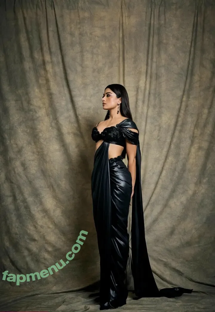 Rashmika Mandanna nude photo #0044 (rashmika_mandanna)