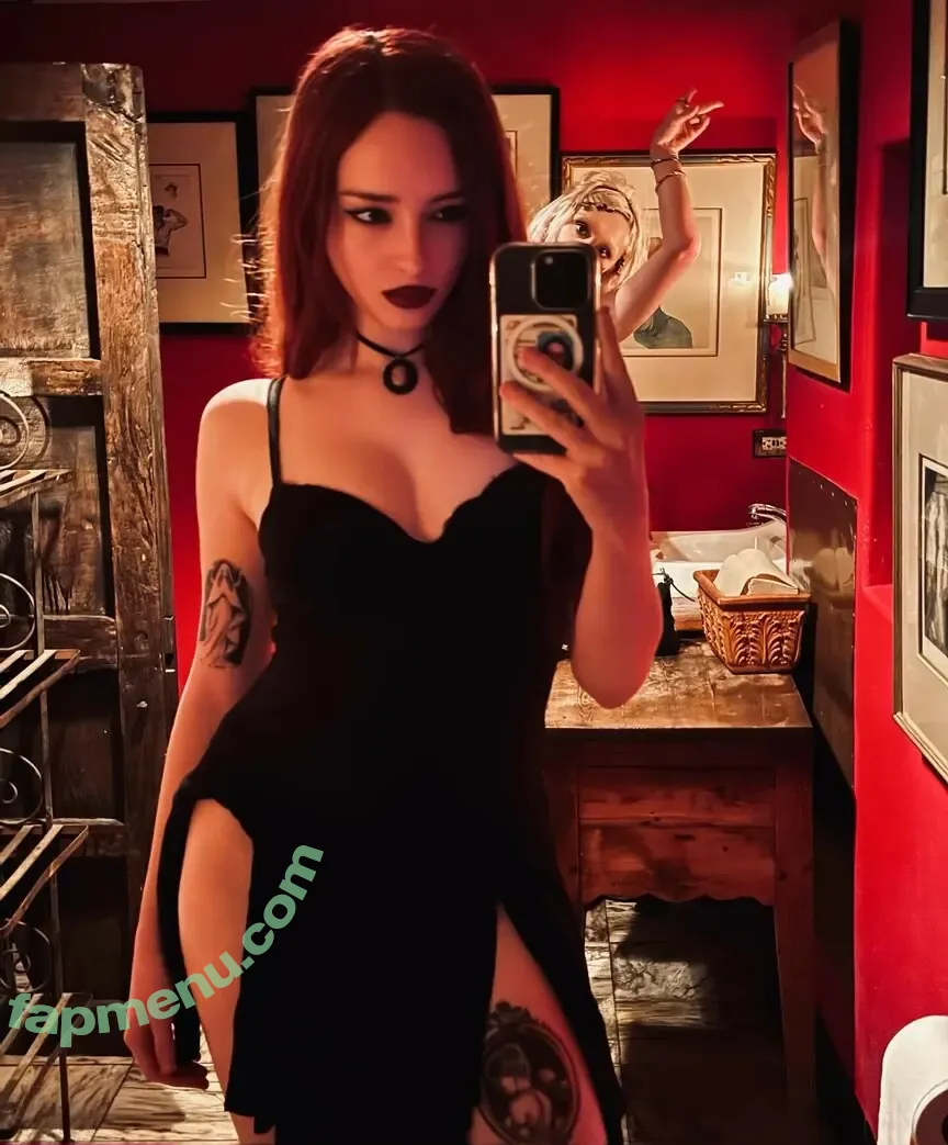 Raven Numan nude photo #0013 (ravennuman)