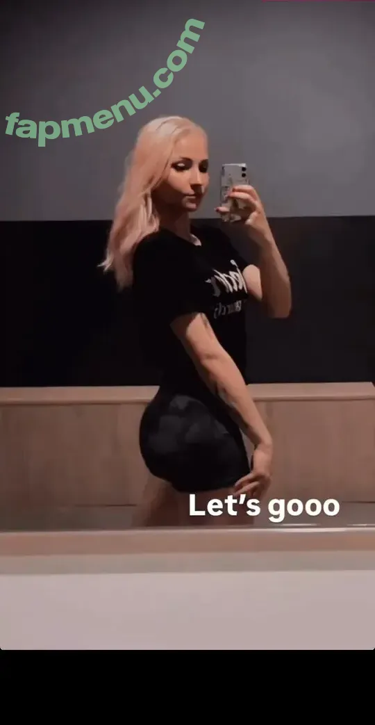 Raven Screams nude photo #0001 (raven_screams / ravenalternative)
