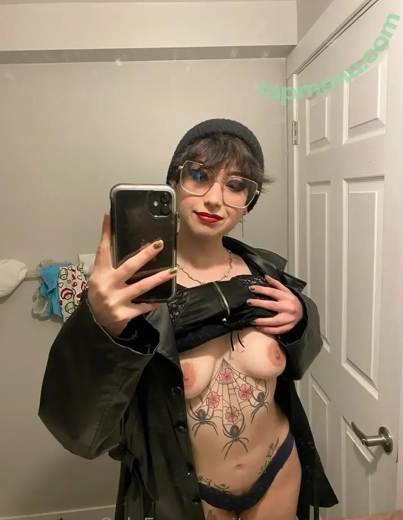 raven_sweetfeet nude photo #0040 (rxvenrie)