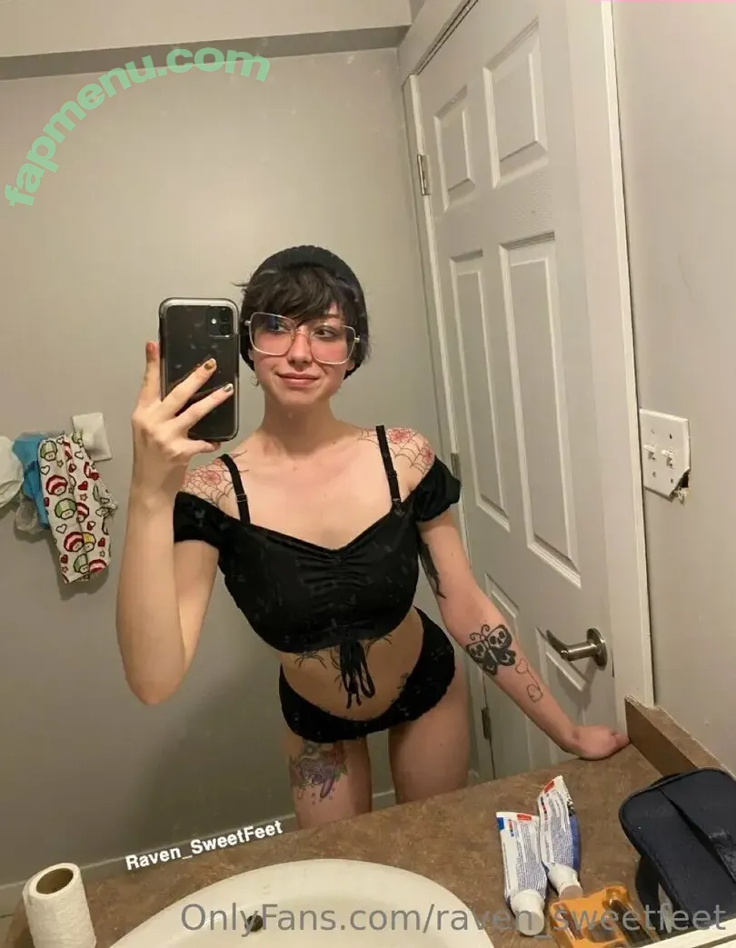 raven_sweetfeet nude photo #0046 (rxvenrie)