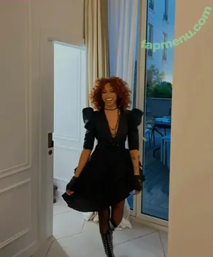 Ravyn Lenae / ravynlenae nude photo #0030