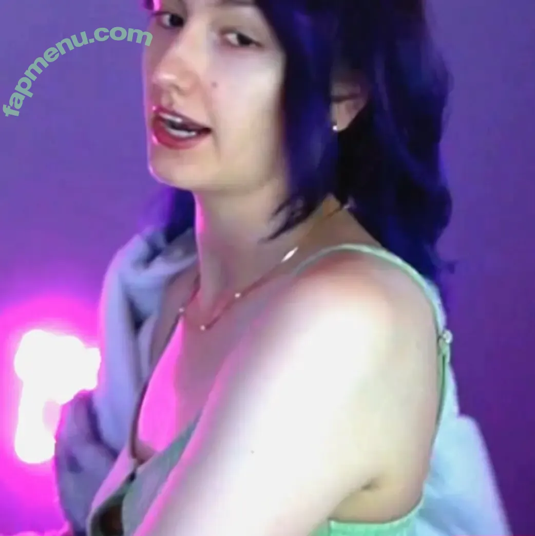 Rayactions nude photo #0016 (rayactions_)