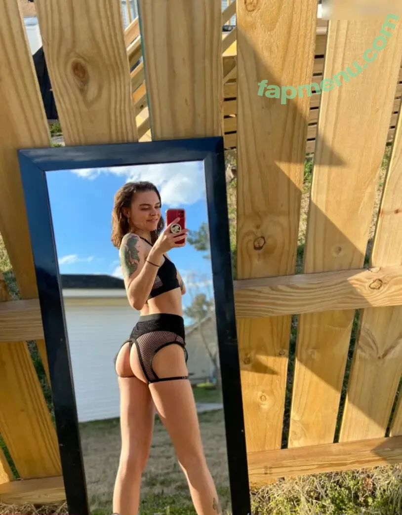 realkatelynx nude photo #0226 (realkatelynx)