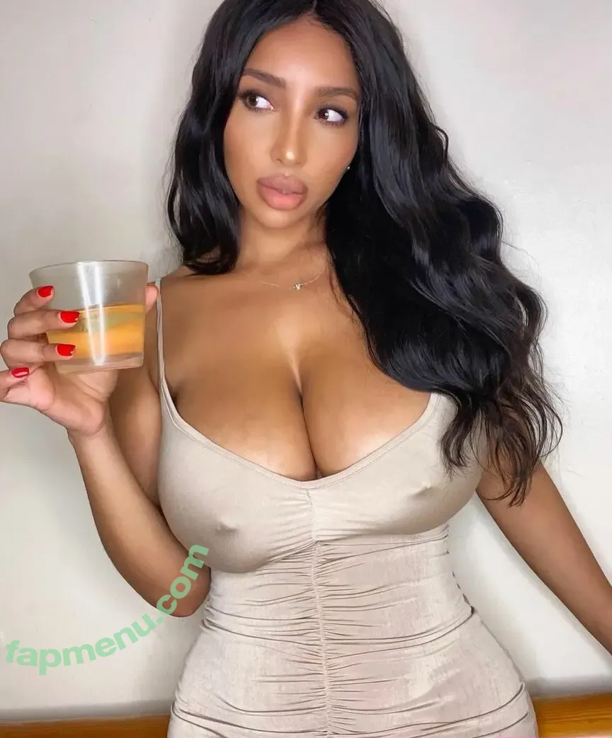 Realnims nude photo #0006 (Shayliving)