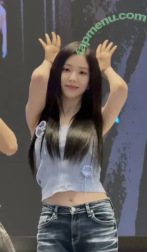 Red Velvet / Irene / renebaebae / thee_red_velvet nude photo #0272