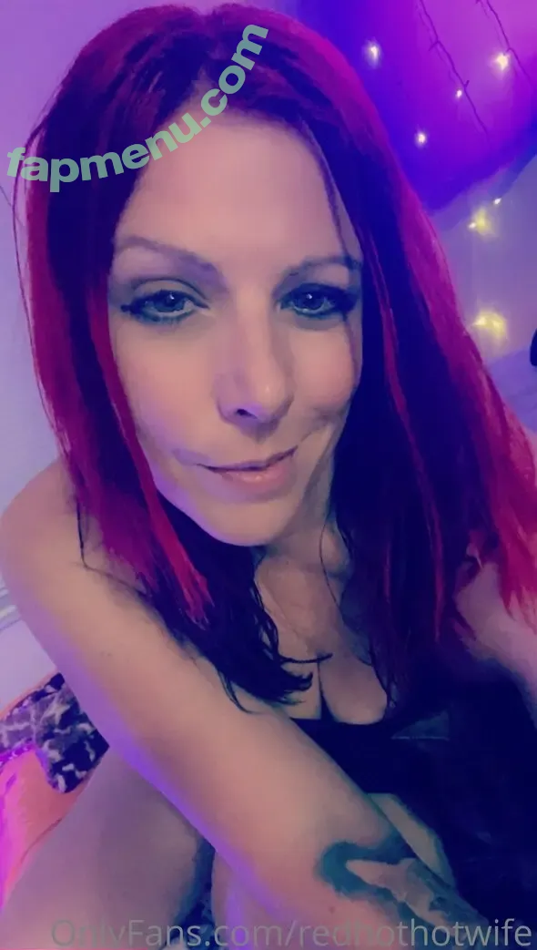redhothotwife nude photo #0002 (redhothotwife)