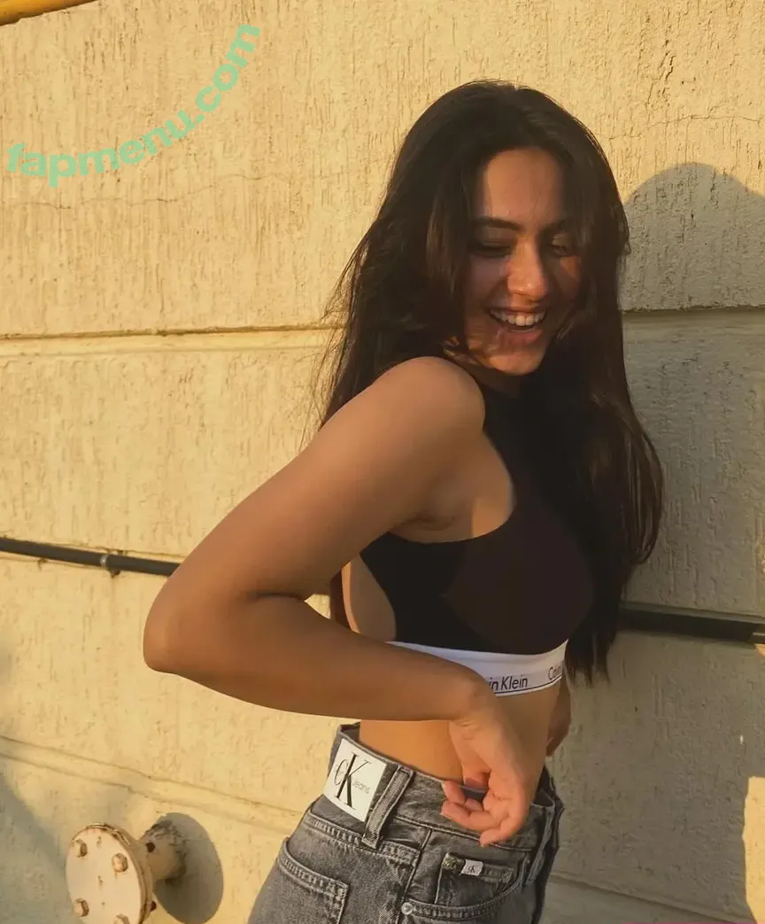 Reem Shaikh nude photo #0004 (reem_sameer8)