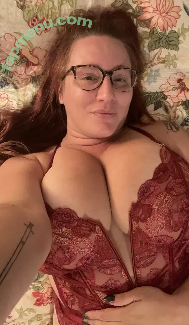 RefashionedHippie nude photo #0031 (ChicksWithFics)