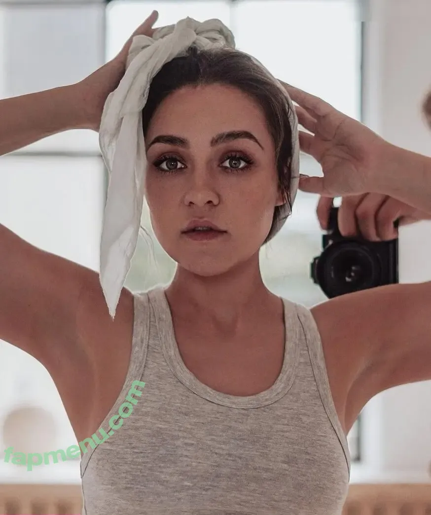 Regina Hixt nude photo #0079 (reginahixt)