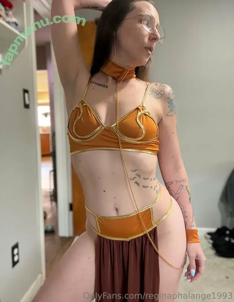 reginaphalange1993 nude photo #0021 (theonewiththemagnadoodle)