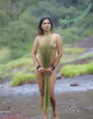 Rehana Fathima / RehanaFathima / rehanafathimaas nude photo #0002