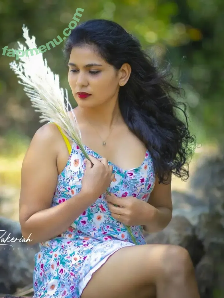 Rehanafathima nude photo #0005 (Rehanafathima)