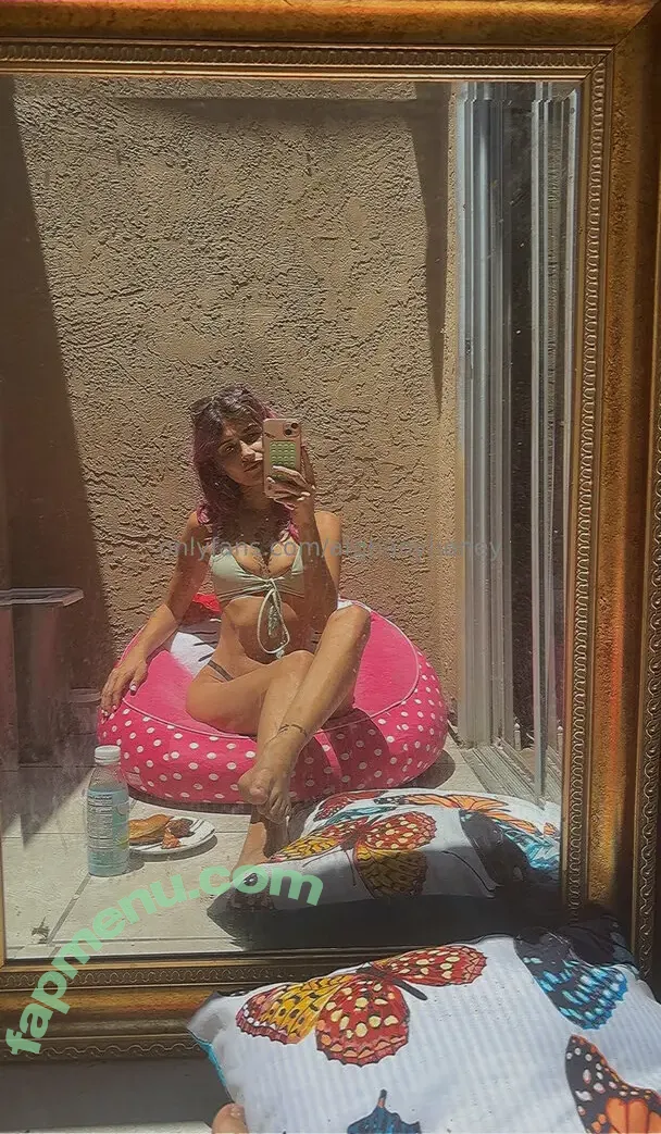 reignsdorm nude photo #0011 (reignsdorm)
