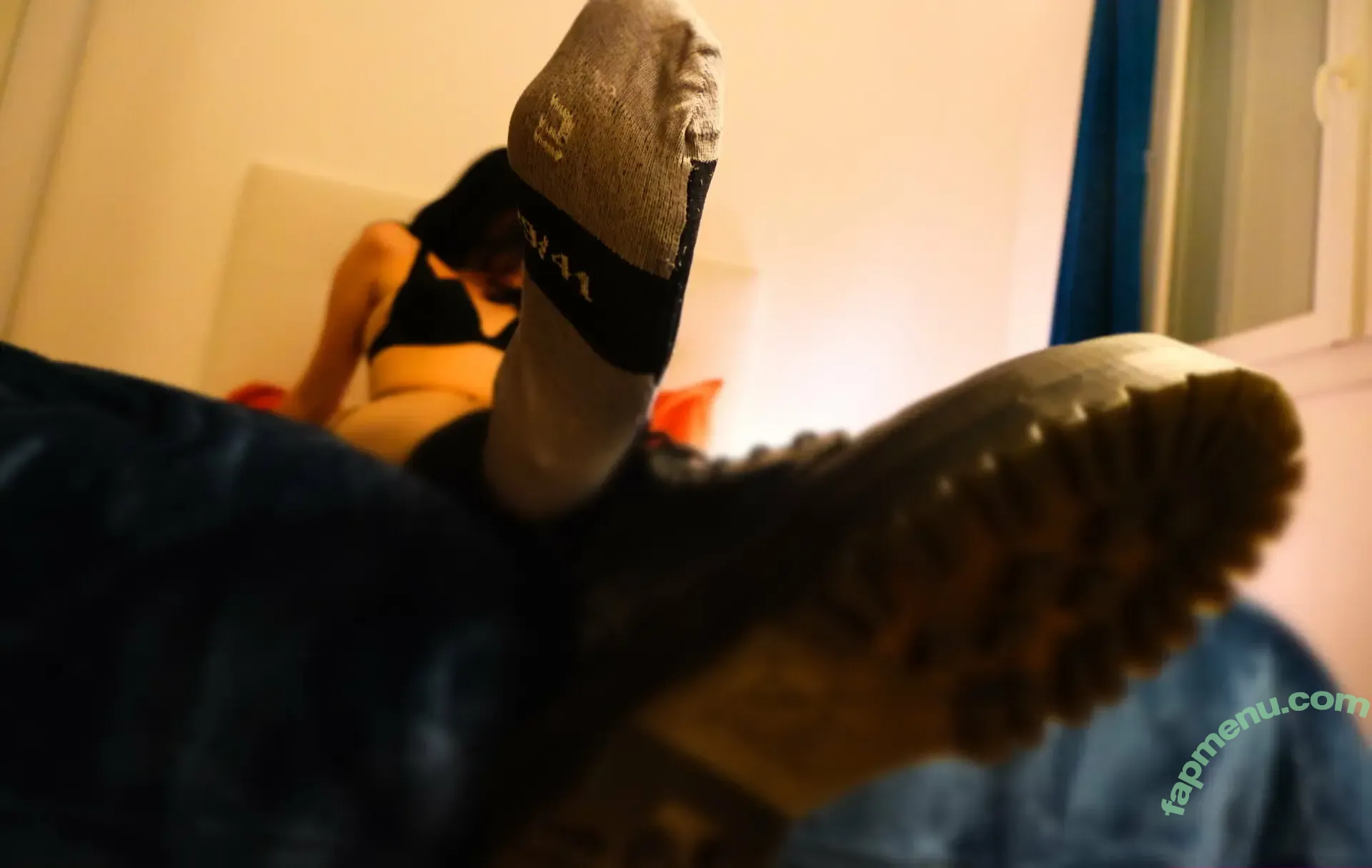 reinenyxia nude photo #0007 (reineingonyou)