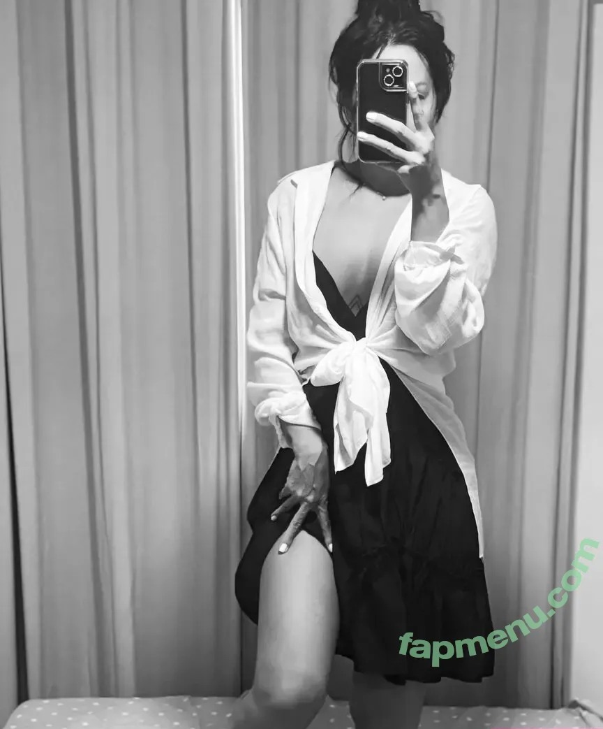 renathashen nude photo #0005 (renathashen)