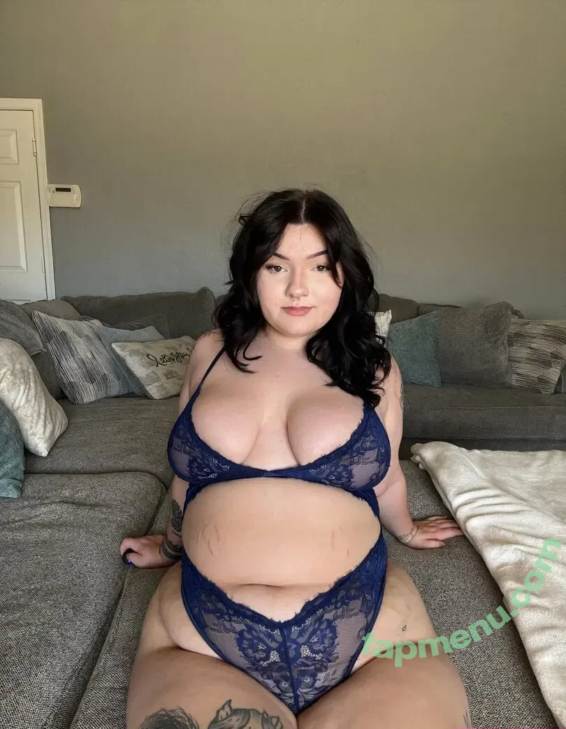 reneas.kisses nude photo #0018 (renea.kisses14)