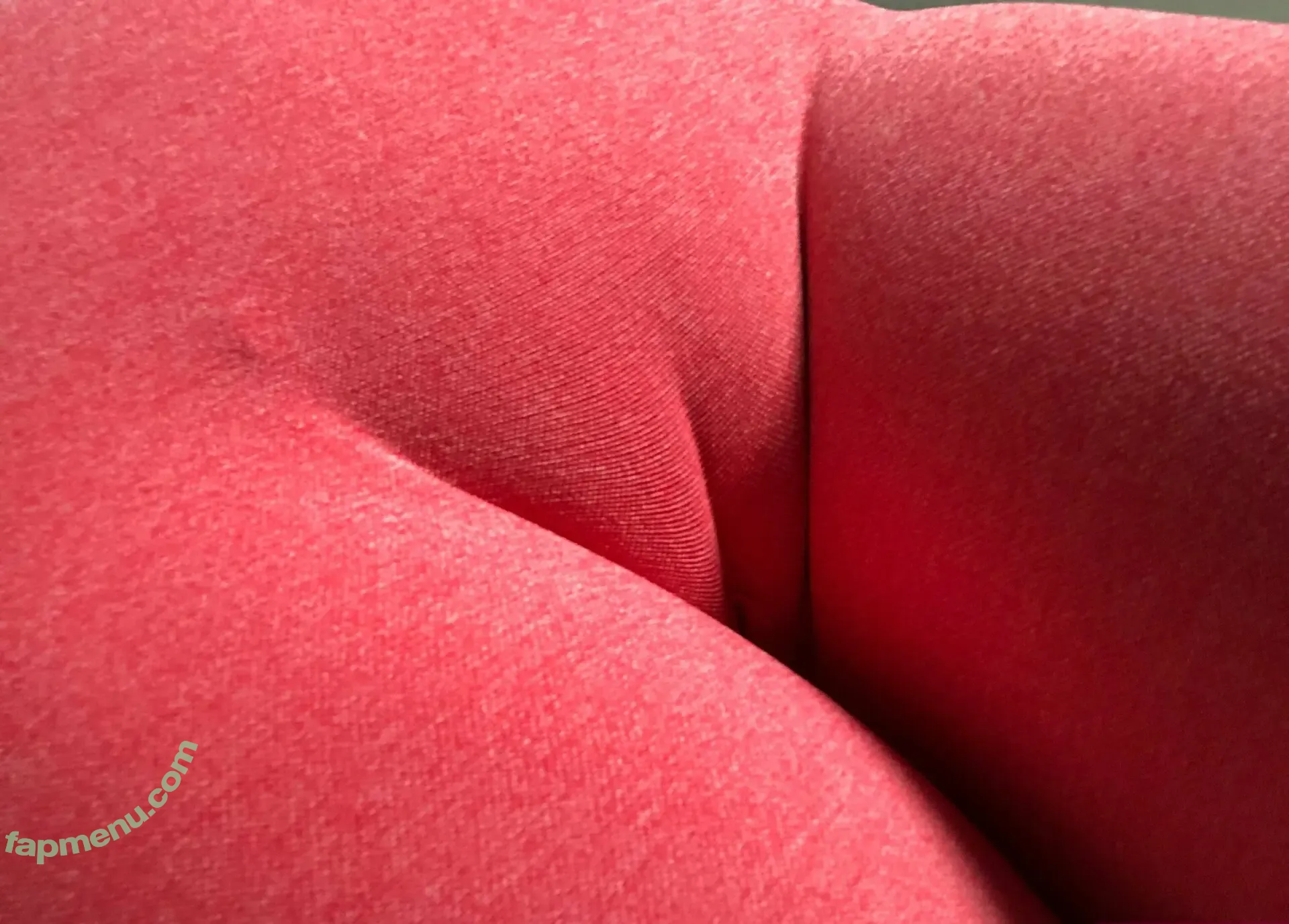 renne.miau nude photo #0153 (rennne.miau)
