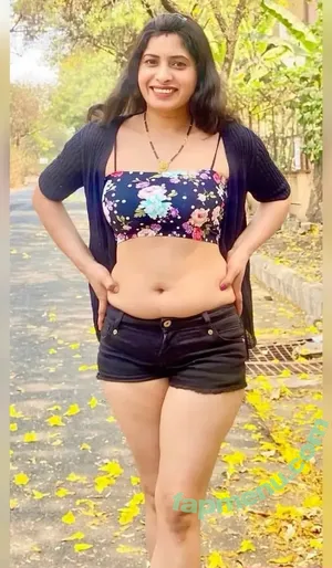 Renu Chandra / __renu__chandra nude photo #0020