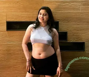 Renu Chandra / __renu__chandra nude photo #0023