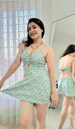 Renu Chandra / __renu__chandra nude photo #0034
