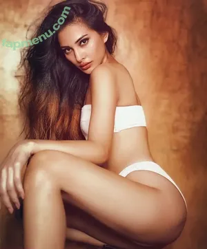  nude photo #0001