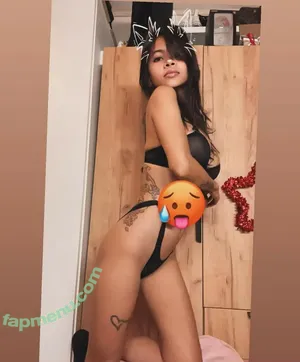  nude photo #0004