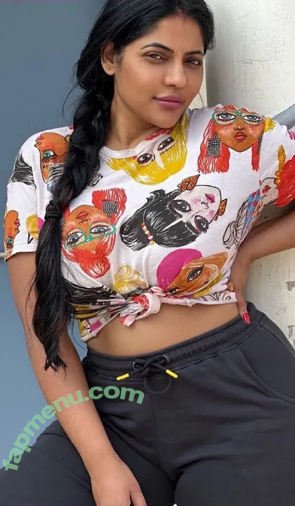 Reshma Pasupuleti nude photo #0005 (Reshma Pasupuleti)