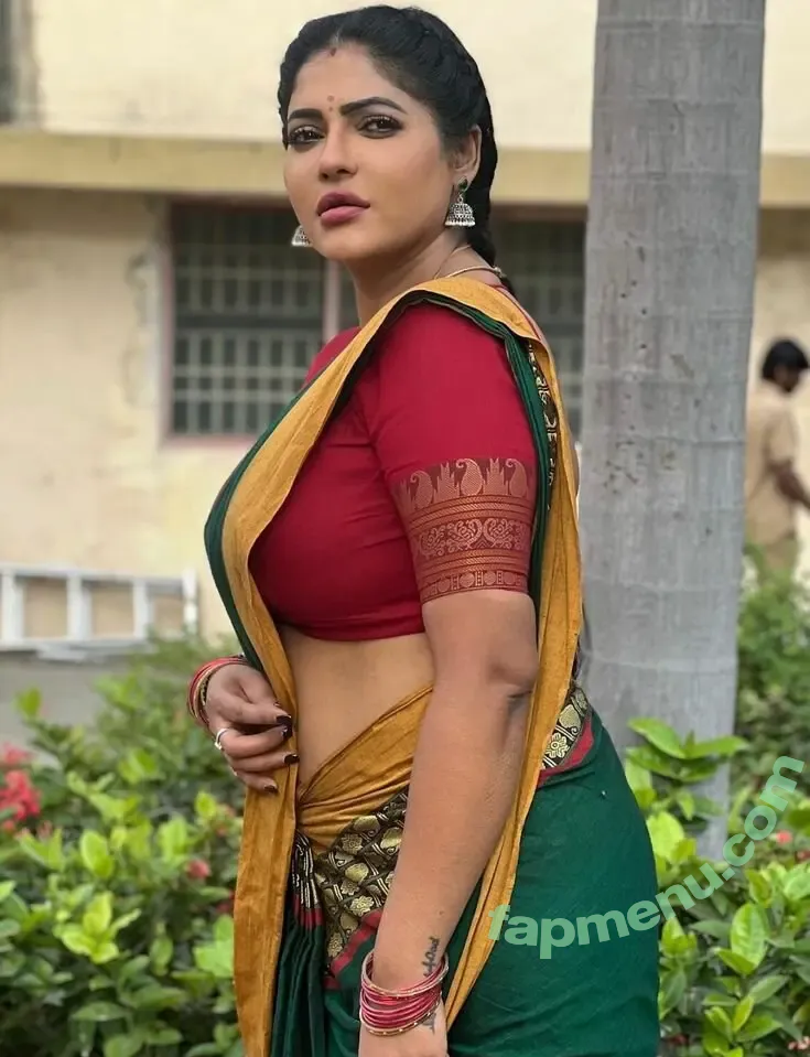 Reshma Pasupuleti nude photo #0012 (Reshma Pasupuleti)