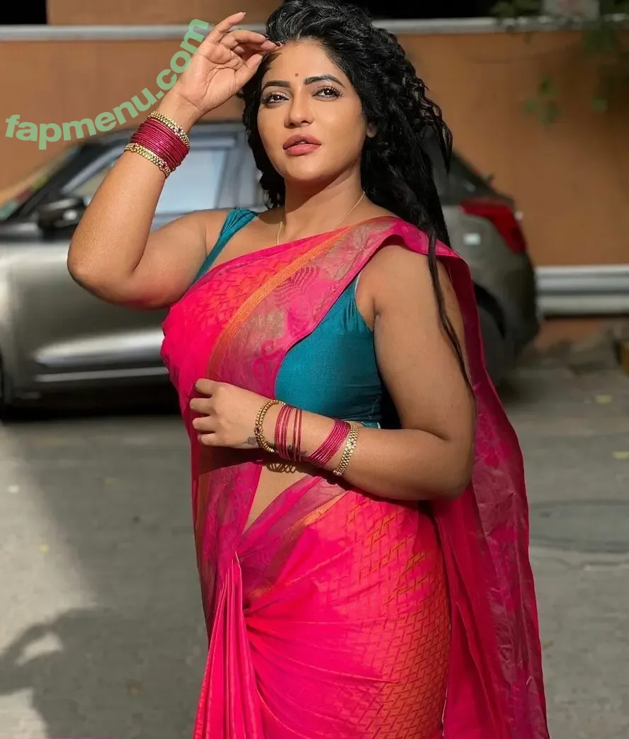 Reshma Pasupuleti nude photo #0016 (Reshma Pasupuleti)