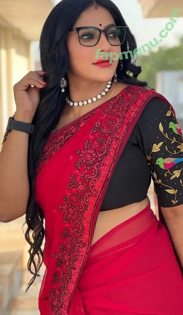 Reshma Pasupuleti nude photo #0017 (Reshma Pasupuleti)