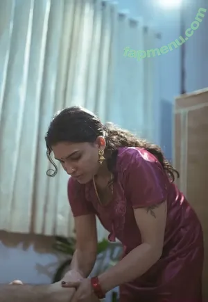 Reshmi R Nair / resmi_r_nair / resmi_r_nair._ / resminair / resmirnair nude photo #0012